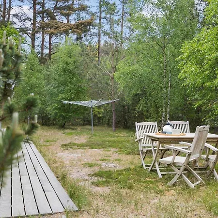 1487-aakirkeby-poseregardsvejen-3 * Vester Somarken