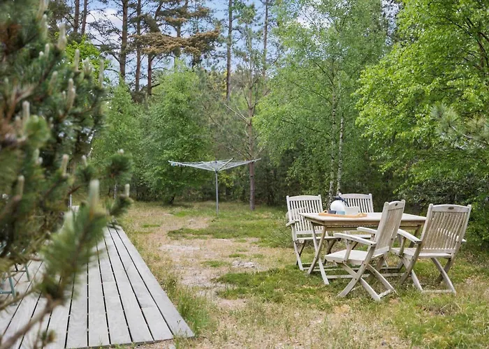 1487-aakirkeby-poseregardsvejen-3 * Vester Somarken
